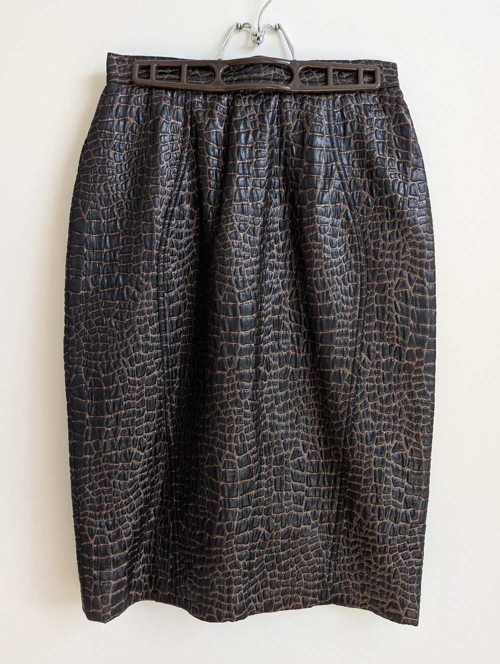Vintage 8 Canada Wool Blend Thick Shiny Black Brown Raised Snakeskin Skirt